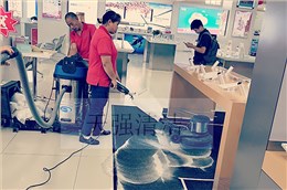 桂城百花時(shí)代廣場(chǎng)蘋(píng)果店地毯清洗
